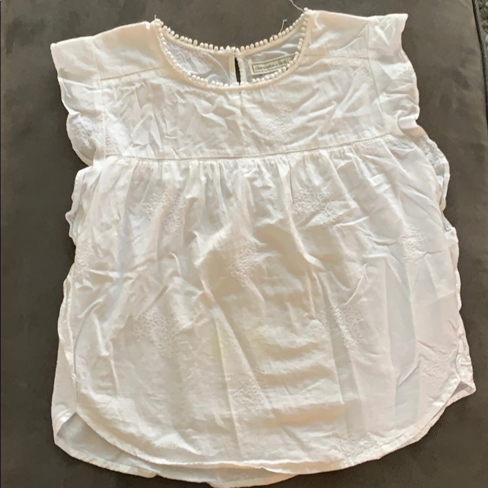 A cute white floral top